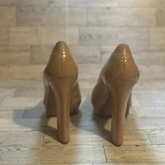 Sam Edelman nude peep toe heels - Picture 4 of 8
